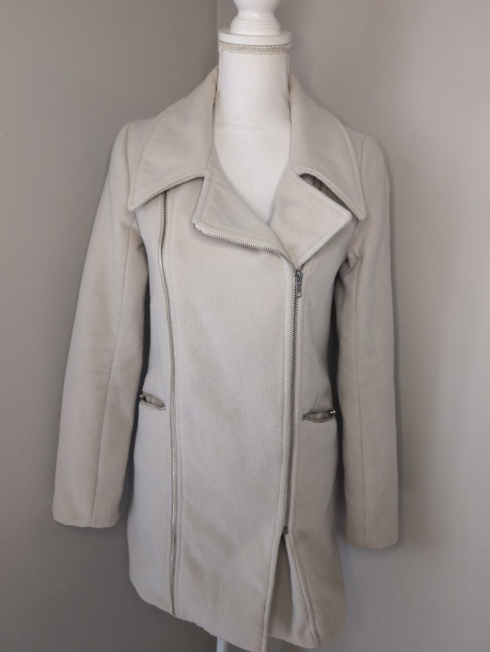 FARM Rio Ivory Asymmetrical Zip Longline Moto Coat Size Small